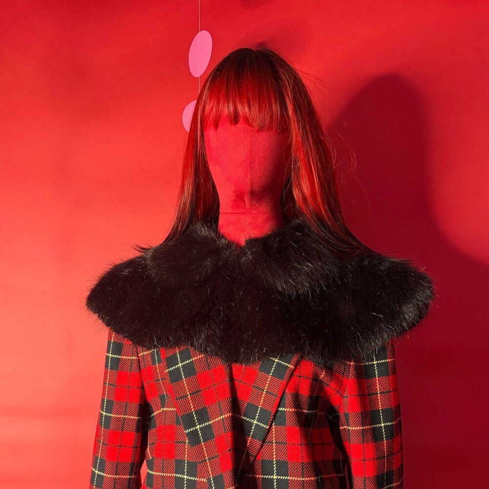 Vintage Brown Fur Collar by Ruyi: Layer Up Your Retro Winter Vibes